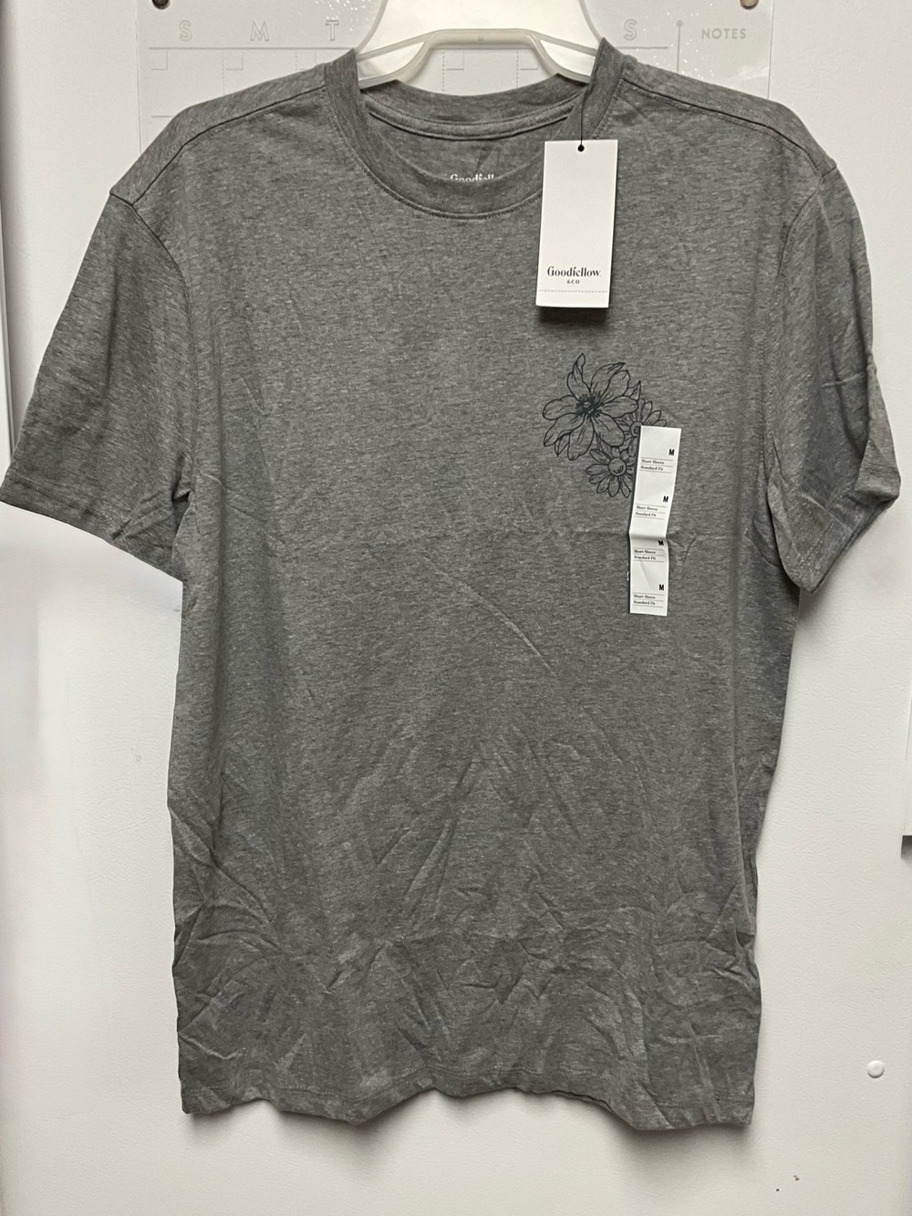 Goodfellow & Co Gray Short-Sleeve Tee with Floral Chest Sketch